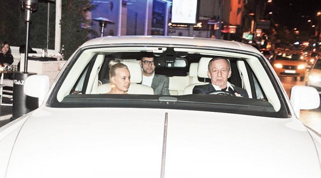 Milyonçu Əli Ağaoğlu: “Bəyi əbədiyyən xanımına bağladıq”&nbsp;