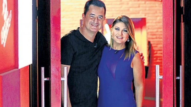 Acundan Sibel Cana jest