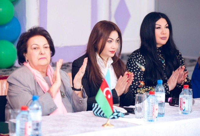 Modelyer Ruhinin “Beynəlq Qadınlar Günü”ndə cəzaçəkmə müəssisələrinin birində tədbir keçirməsi müzakirələrə səbəb olub.