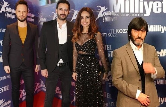 Mükafatlandırma gecəsinə məşhur axını