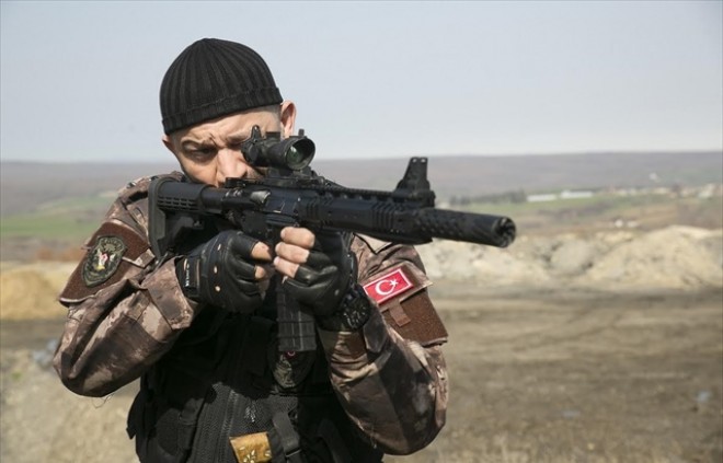 “Arka sokaklar”da yeni aktyorlar - foto