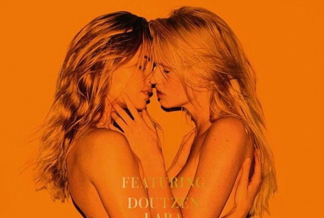 İki məşhur model “Vogue” üçün çılpaq öpüşdü