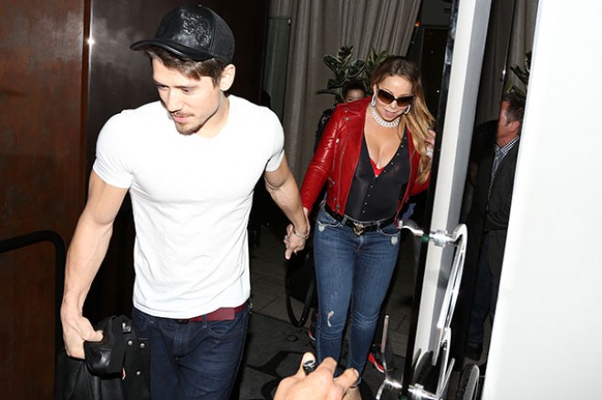 Meray Kerri 47 yaşını yeni sevgilisi ilə qeyd etdi - fotolar