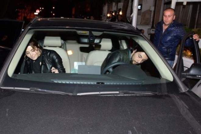 Sevgilisində ayrılan aktrisa onunla görüntüləndi