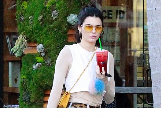 Kendal Cenner alış-verişdə