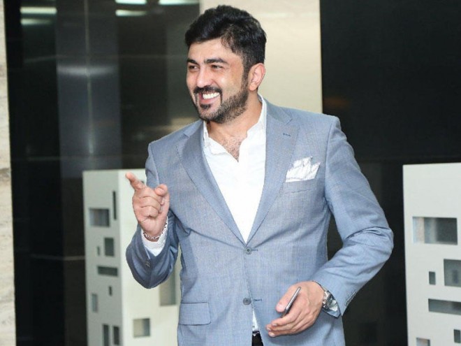 Vüqar Muradov atasıyla - foto