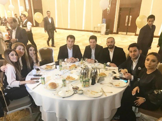 Məşhurlar xeyriyyə tədbiri üçün bir araya gəldi