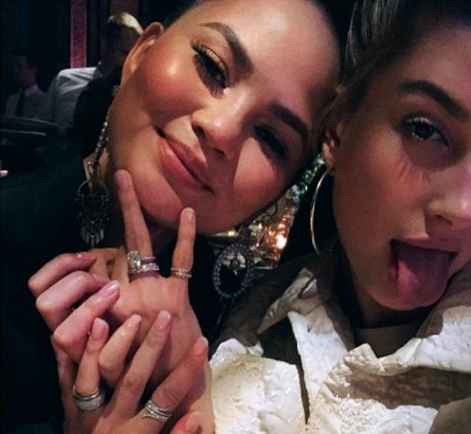 Qırmızı xalçanın iki məşhur modeli