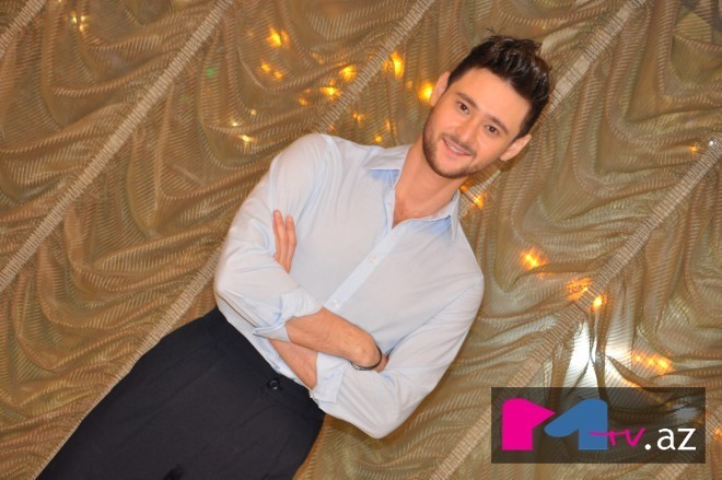 Eldar: “Şalvarımı çəkdim başıma”