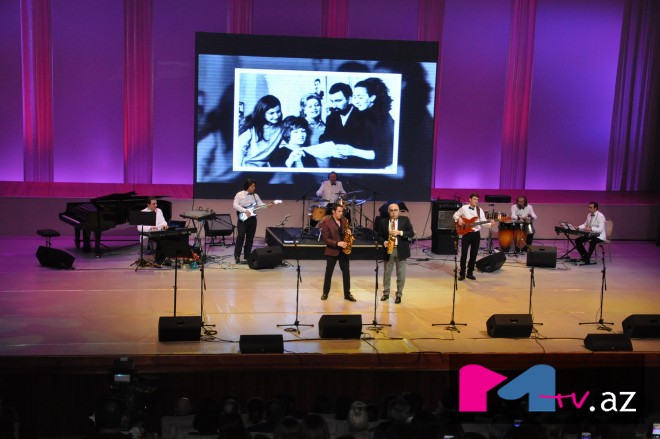 Vaqif Mustafazadənin xatirə gecəsində yaşananlar - fotolar 