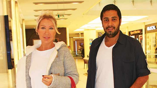 Seda Sayan: “Mülk arxasınca qaçmadığı üçün aşiq olmuşdum"