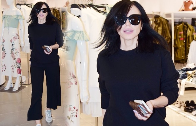 Gülşən: "24 saat bir yerdəyik"