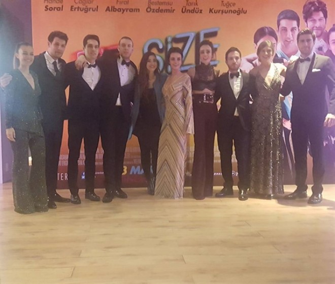 Bacılar film təqdimatında - fotolar