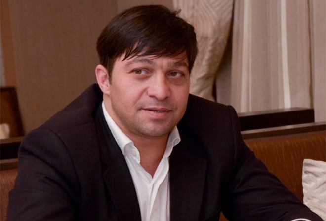 Hüseyn Dəryasız 3 il