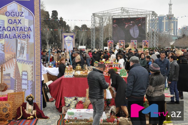 Milli Parkda keçirilən Novruz şənliyindən fotolar