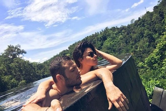 Həyat yoldaşını da özünə oxşatdı