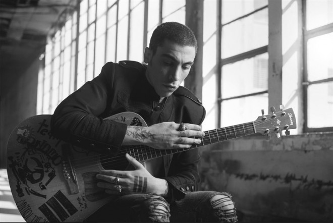 “Erkekler de ağlar” dedi, rekorda imza atdı