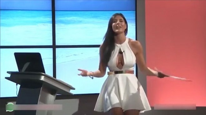 Aparıcı çətin vəziyyətdə qaldı - foto