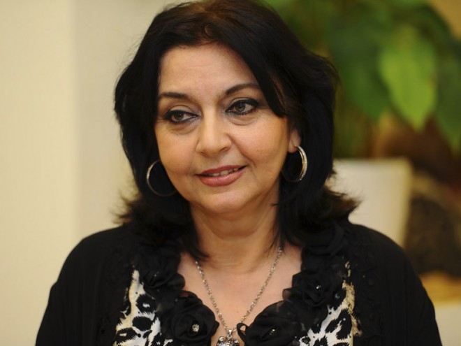 60 illik yubileyni qeyd edən Həmidə Ömərova: “Həyatımızda o qədər problemlər var ki..."