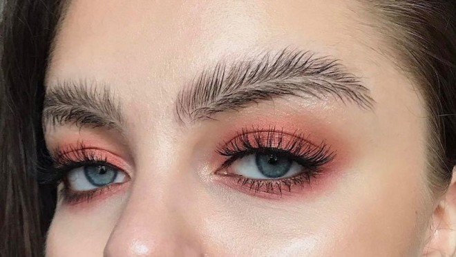 Qaş dizaynında yeni trend 