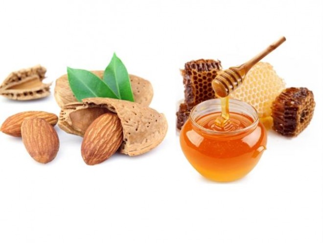 Bal və badamla ləkəsiz dəriyə sahib olun