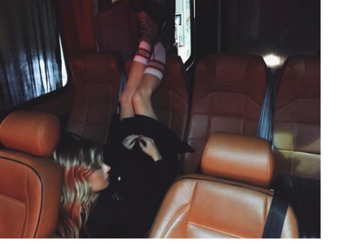 İrem Derici: "Təbii ehtiyacımı ödəmək üçün oyandım..."