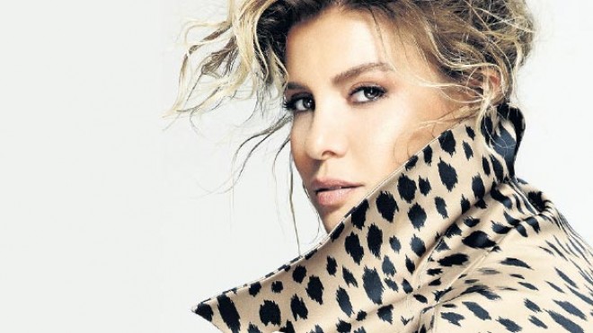 Gülben Ergenin hamiləlik fotosu