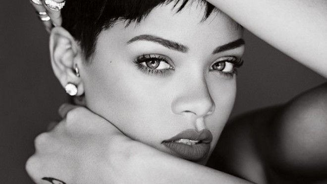 Rihanna kökəlib belə oldu - foto