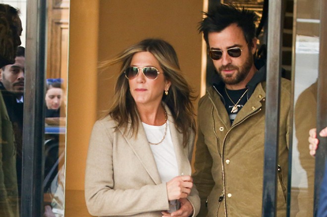 Cennifer və əri paparatsilərin hədəfində - fotolar