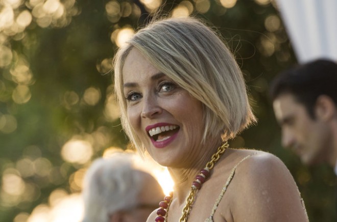 Şeron Stounun dekolteli libası - fotolar