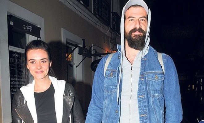 Hande Soral ailə quracaq