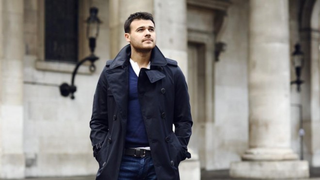 Emin Mayamidə dincəlir - video