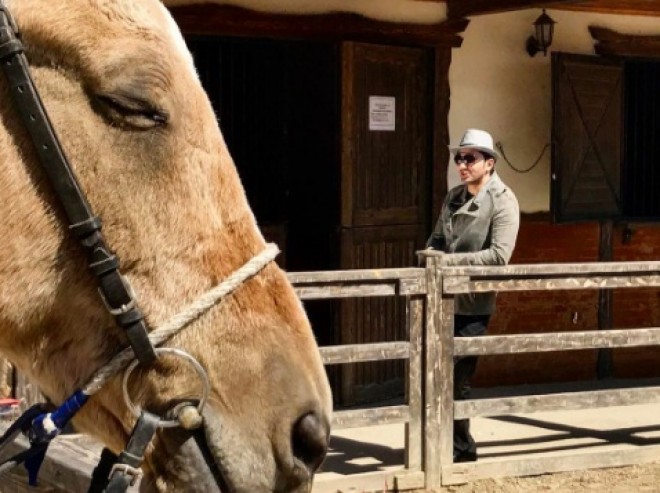 Xəyyam Nisanov at belində - video