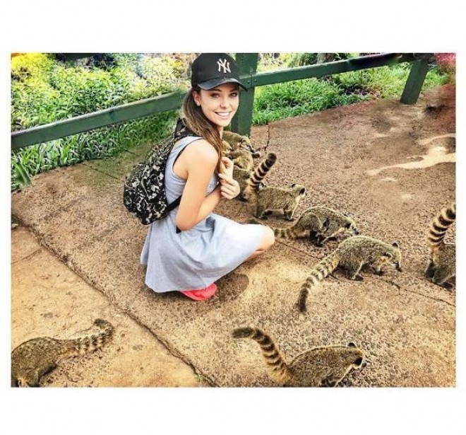 Türkiyəli aktrisanın Amerika səyahəti - fotolar