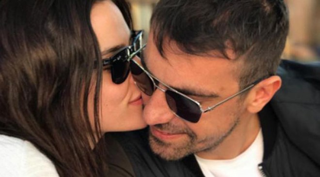 &nbsp;İbrahim Çelikkolun sevgilisini Fahriye Evcenə bənzətdilər