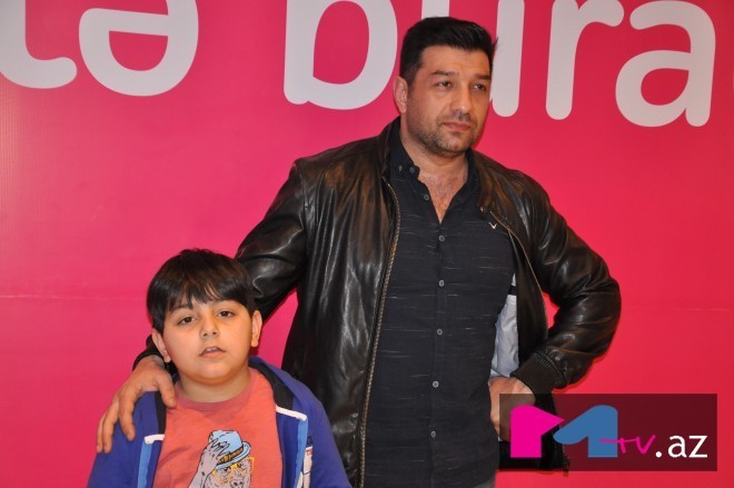 Kənan M.M-in oğlu ilə yeni videosu