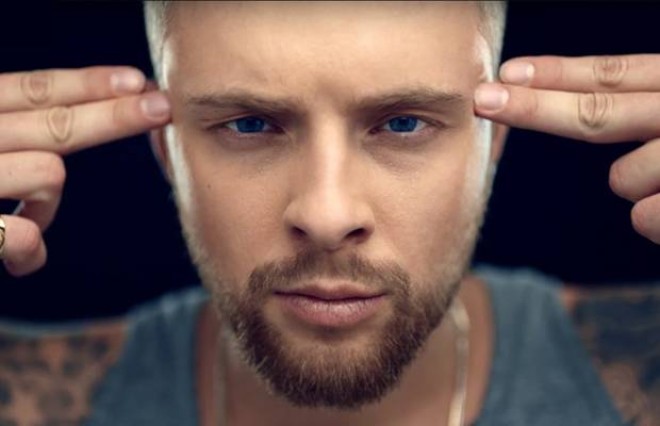 Rusiyalı müğənnidən yeni mahnı - audio