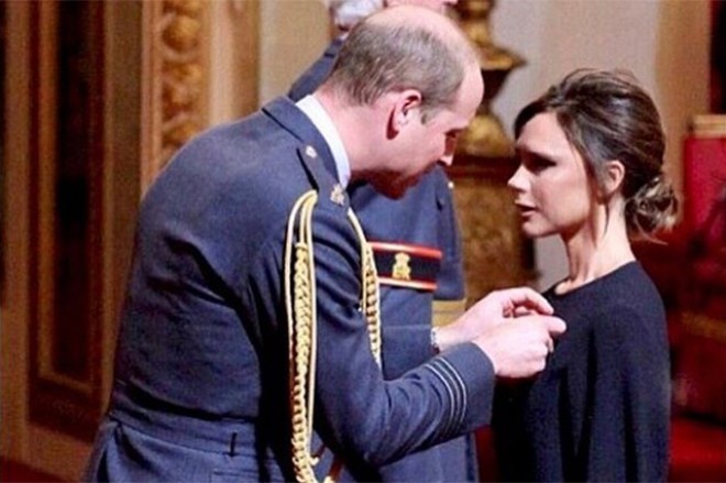 Viktoriya Bekhem zabit seçildi - fotolar