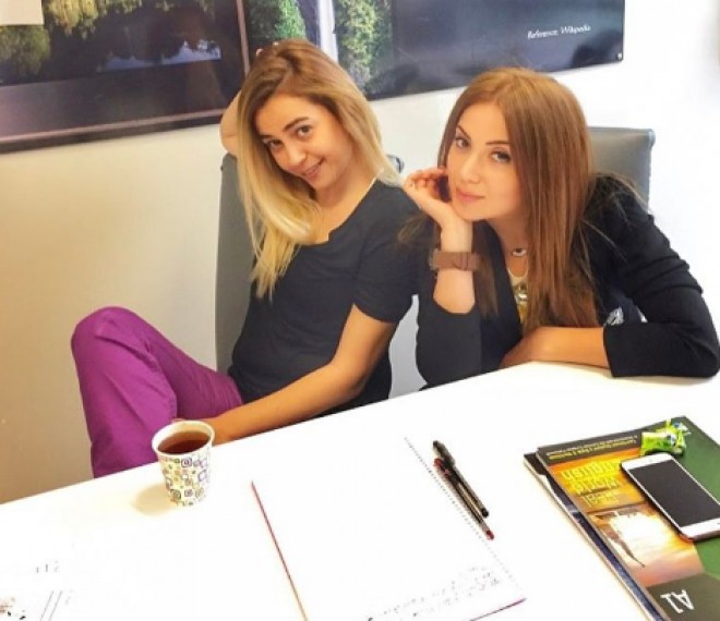 Ayan: "6 aya ingilis dilini yarandığına peşman edəcəm"