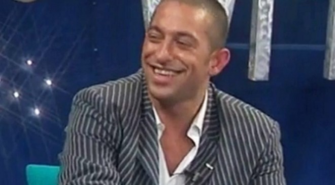 Cem Yılmazın arxiv - videosu