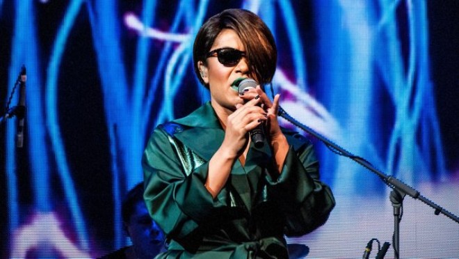 Hamilə olan müğənni: “Hər şey göz qarşısındadır”