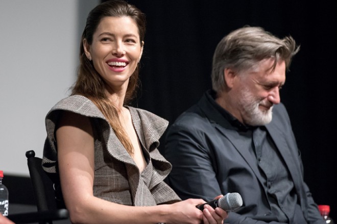 Cessika Bil rol aldığı serialın təqdimatında - fotolar