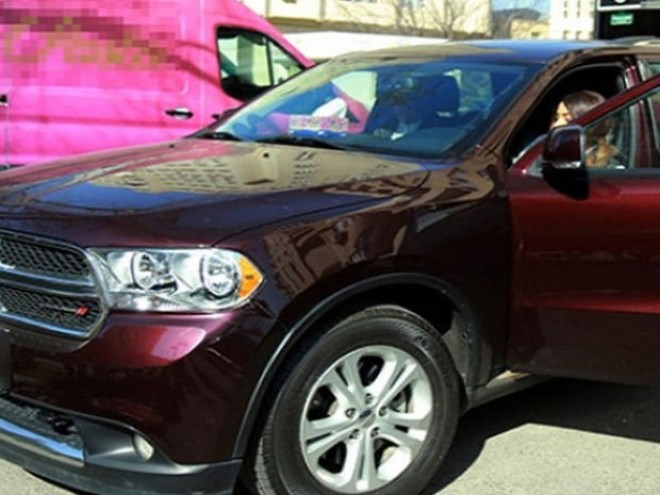 Sevil və Sevincin avtomobillə vurduqları 87 yaşlı kişinin vəziyyəti ağırdır