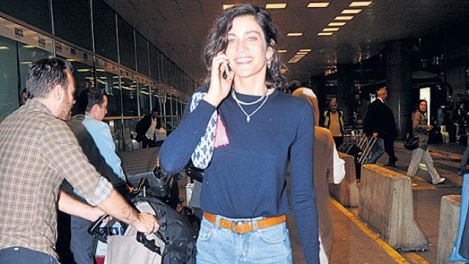 Açıq-saçıq səhnələrin yer aldığı filmin aktrisası danışdı&nbsp;