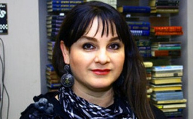 Məlahət Abbasova uşaqlıq fotosunu paylaşdı – foto