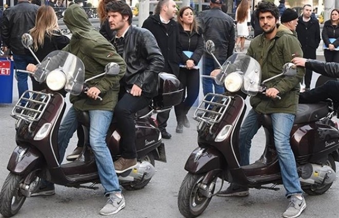 "Medcezir"in aktyoru kaska yerinə papaq taxdı