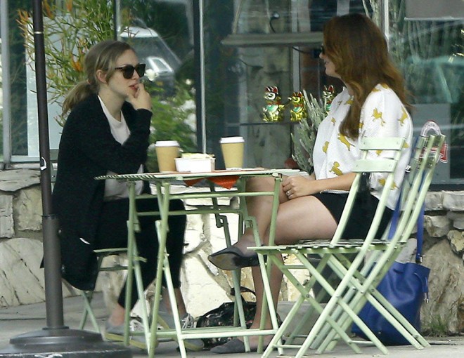 3 həftə əvvəl ana olan Amanda bədəni ilə təəccübləndirdi - fotolar