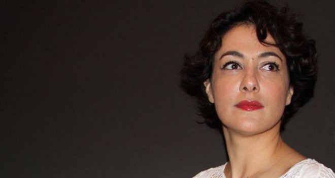 Məşhur aktrisa atasını itirdi