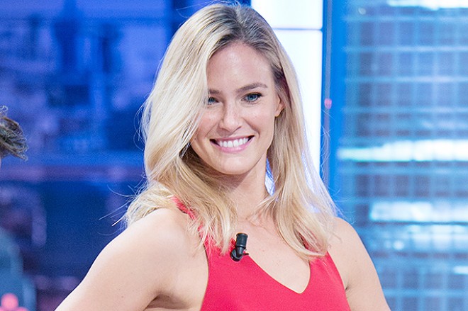 Hamilə Bar Rafaeli İbizada dincəlir - foto