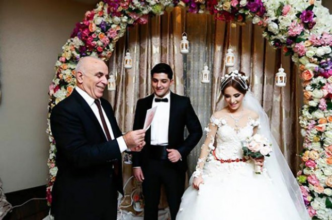 Ramiz Novruzun stilist qızı nənə oldu - videolar